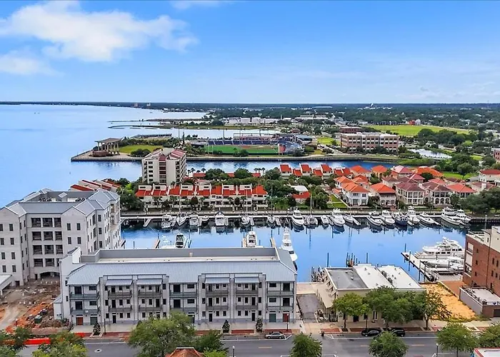 The Cozy Pearl Retreat Holiday home Pensacola